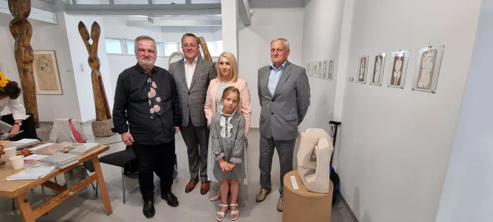 Antano Mončio namuose-muziejuje įvyko Jean-Christophe Mončys knygos ,,Mano tėvas Antas. 100 prisiminimų apie Antaną Mončį” pristatymas – nuotrauka 1