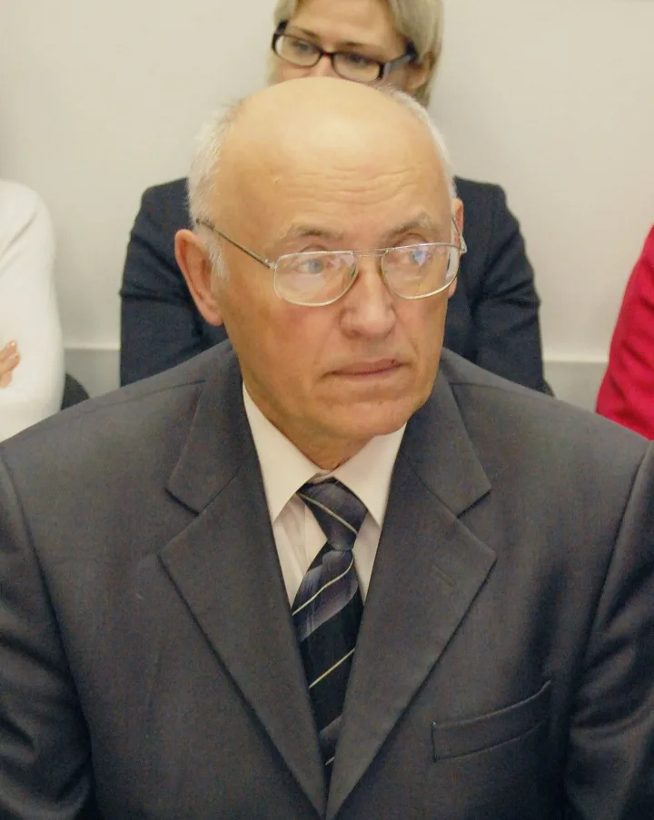 Albinas Stankus – 8,6
