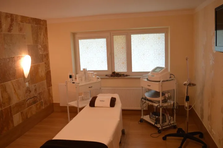 SPA kabinete atliekamos inovatyvios veido kosmetologinės procedūros.