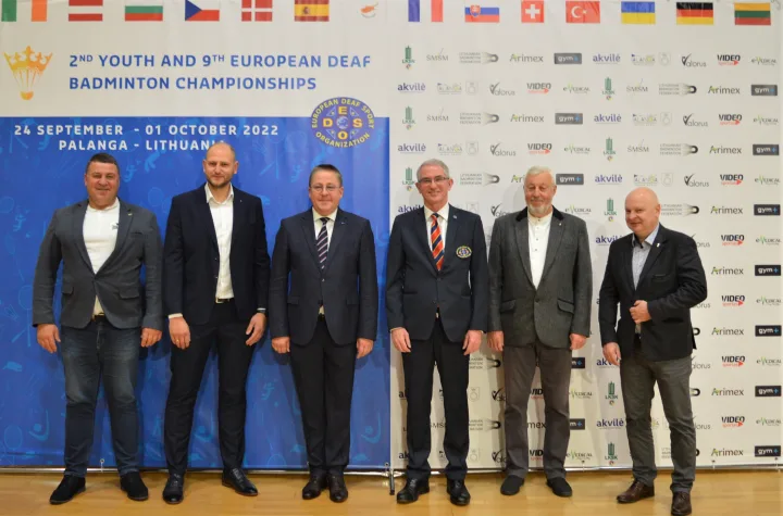 Į Palangą susirinko kurtieji badmintonininkai iš 14 valstybių - prasidėjo Europos čempionatas – nuotrauka 1