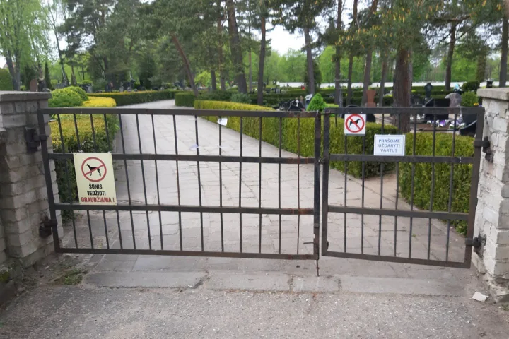 Supykdė vaizdelis Palangos kapinėse: gal jau laikas imtis rimtesnių veiksmų? – nuotrauka 1