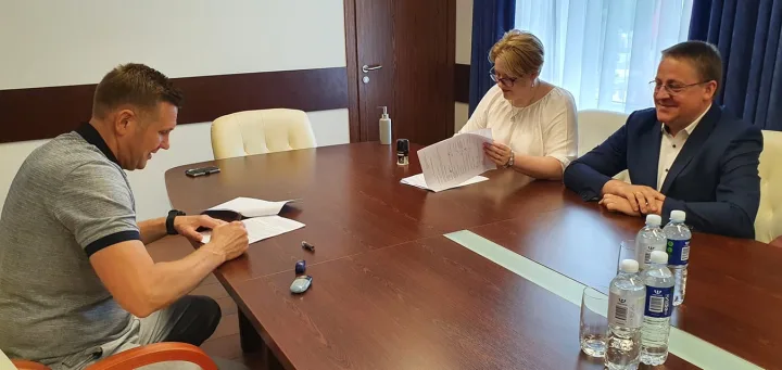 Palangos naujas rekordas: per vieną dieną pasirašytos 5 sutartys dėl Palangos miesto infrastruktūros sutvarkymo – nuotrauka 1