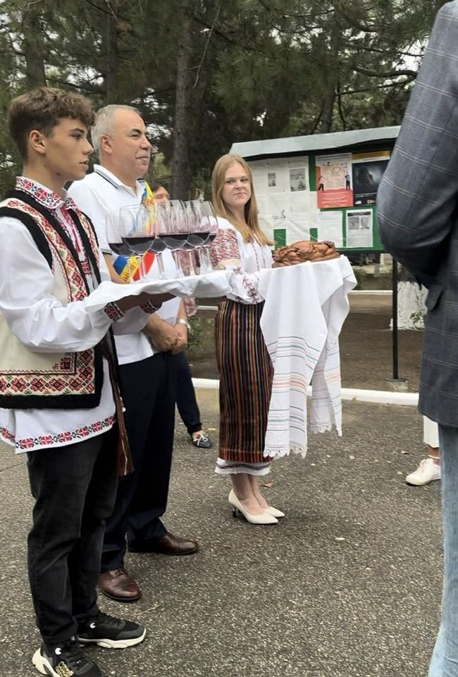 Palangiškis Seimo narys Mindaugas Skritulskas su kitais parlamentarais Moldovoje, besirengiančioje referendumui dėl narystės ES, pristatė Lietuvos pasiekimus – nuotrauka 3