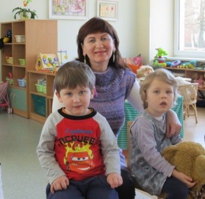 Pulkus mažųjų palangiškių užauginusi A. Viskontienė „užaugino“ ir pirmąją savo poezijos knygą.