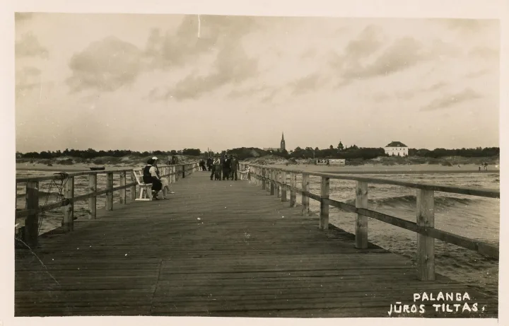 Jūros tiltas Palangoje. Fotografijos aut. nežinomas. Palanga, XX a. 4 deš. Iš Vytauto Didžiojo karo muziejaus fondų.