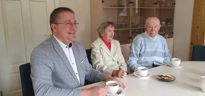 Štai ką reiškia gyventi Palangoje: Aleksandrui Stanceliui sukako 106, jo žmonai Zuzanai gegužę – 100 (FOTO GALERIJA) – nuotrauka 7