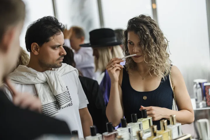 Audra nesutrukdė istorijai: Palangoje pristatyti vieni seniausių JAV parfumerijos namų – nuotrauka 2