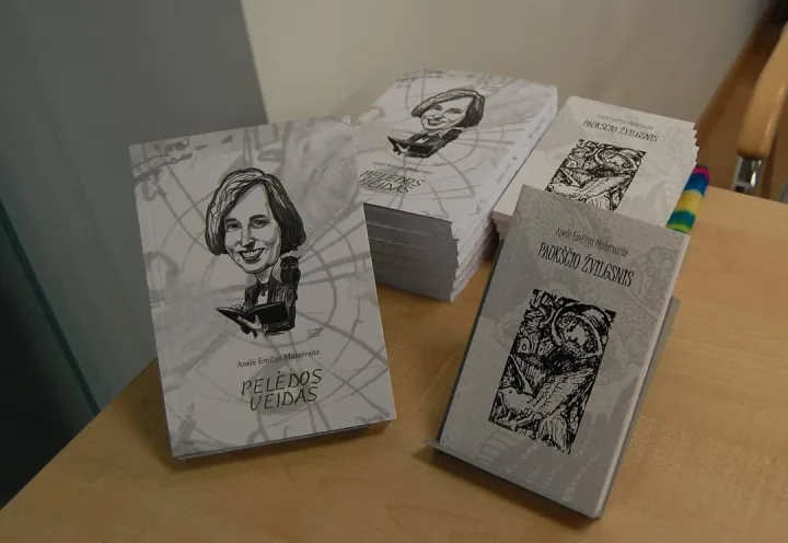 Palangos bibliotekoje literatė Anelė Emilija Mažeivaitė pristatė savo antrąją poezijos knygą – nuotrauka 2