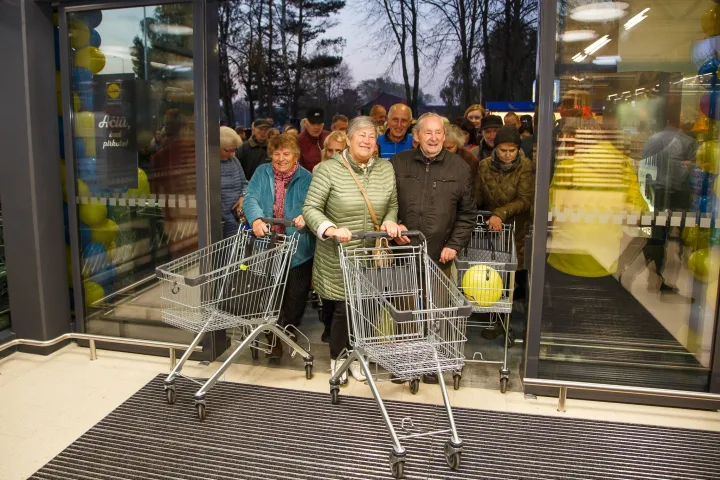 Vakar duris atvėrė pirmoji Palangoje „Lidl“ parduotuvė – nuotrauka 2