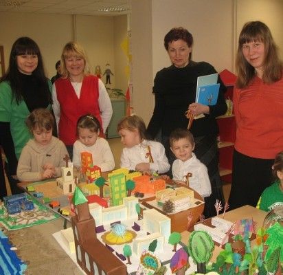 „Pasakos“ pasakučiai ir pasakiškai išradinga jų auklėtoja, gamtos dukra Dovilė