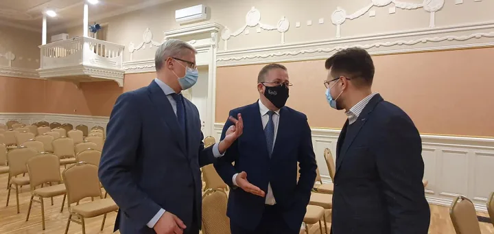Palangoje išvažiuojamąjį posėdį surengė Seimo Ekonomikos komitetas – Savivaldybė jo prašo rasti finansavimą Šventosios uosto molų statybai (FOTO GALERIJA) – nuotrauka 1