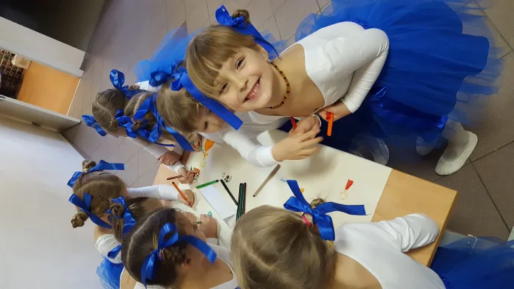 Dalyvavo konkurse „Šoku aš, dainuoji tu“ – nuotrauka 2