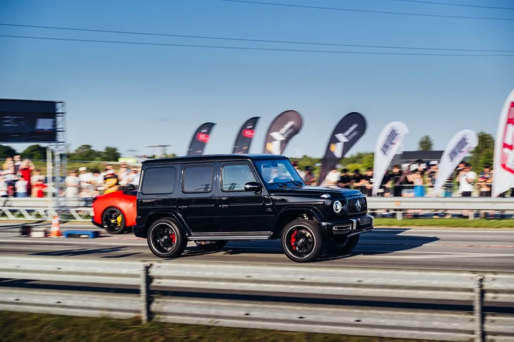 Palangoje paaiškėjo greičiausi „A.R.S.A. Group Drag Race“ dalyviai: trasoje pasirodė ir Oksana Pikul – nuotrauka 3
