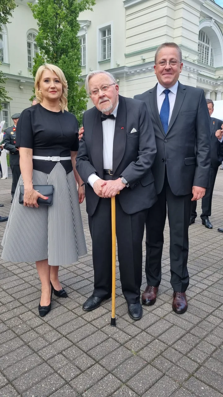 Š. ir V. Vaitkai su Vytautu Landsbergiu