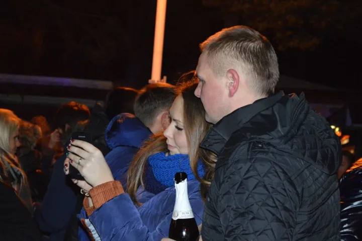 Naujųjų metų naktį Palangoje vilnijo žmonių jūra – nuotrauka 5