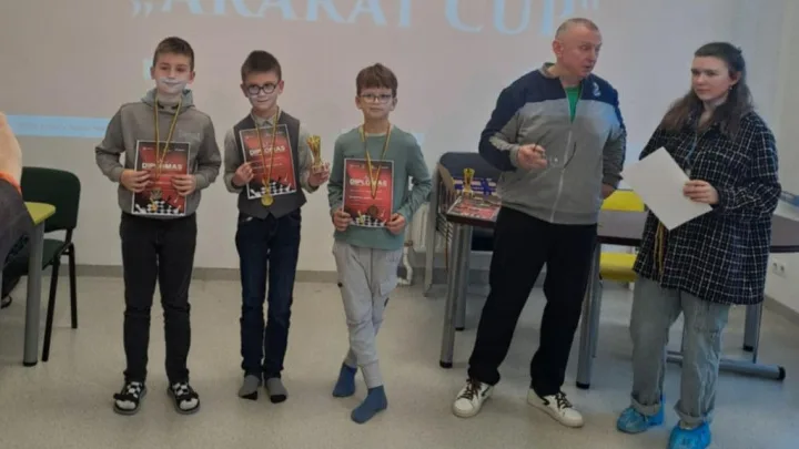 Palangos jaunieji šachmatininkai – čempionai Klaipėdoje!