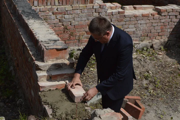 Iš pelenų kyla medinė Kurhauzo dalis – nuotrauka 2