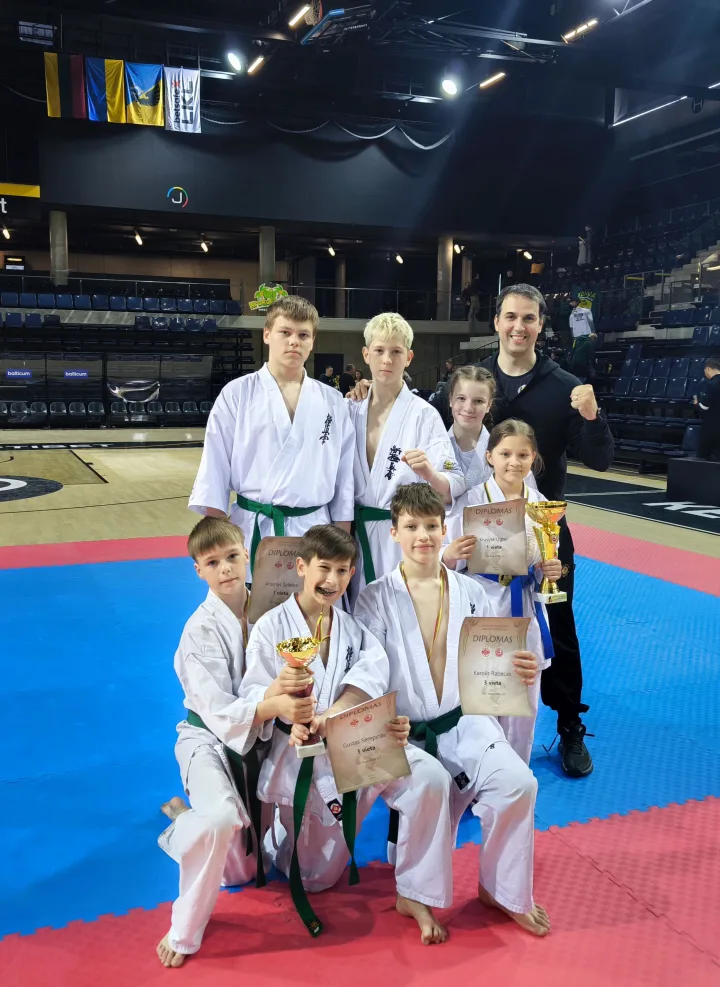 Palangos karate kyokushin mokyklos „Shodan“ 2025-ieji: pergalės Lietuvoje ir užsienyje – nuotrauka 3
