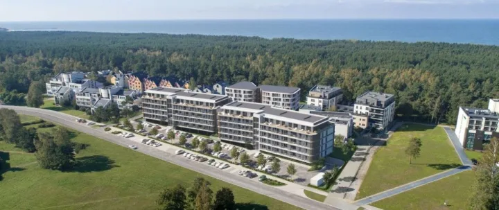 Apleistas administracinis pastatas Palangoje virs šiuolaikišku poilsio kompleksu