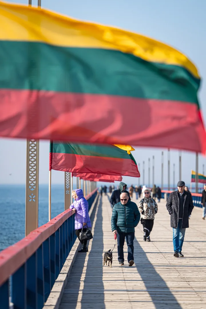 Palanga šventė Kovo 11-ąją gausiai ir ryškiai (FOTO GALERIJA) – nuotrauka 1