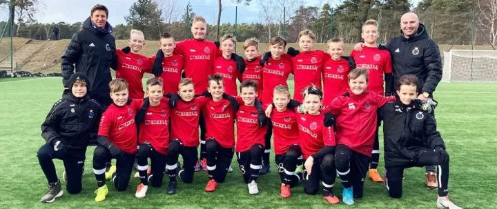 Palangos FK „Gintaras“ U-13 komanda Lietuvos čempionate 5:0 sutriuškino bendraamžius iš Plungės