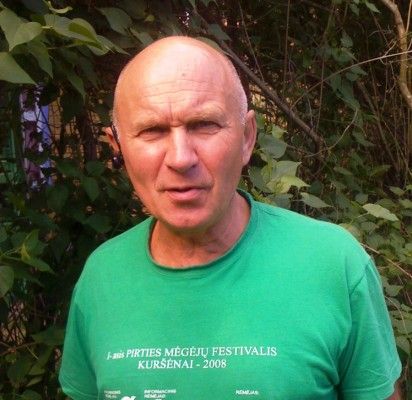 „Geras“ pėrimas pradedamas nuo pėdų ir kylama kojomis aukštyn“