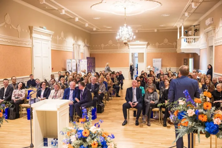 Vaikų reabilitacijos sanatorija „Palangos gintaras“ mini 35-erių metų veiklos jubiliejų (FOTO GALERIJA)