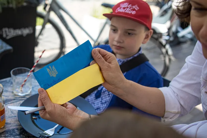 Neeilinė diena: Palanga kartu su Premjere Ingrida Šimonyte pasitiko vaikus iš kurorto miesto partnerio Ukrainoje – Bučos (NUOTRAUKŲ GALERIJA) – nuotrauka 15