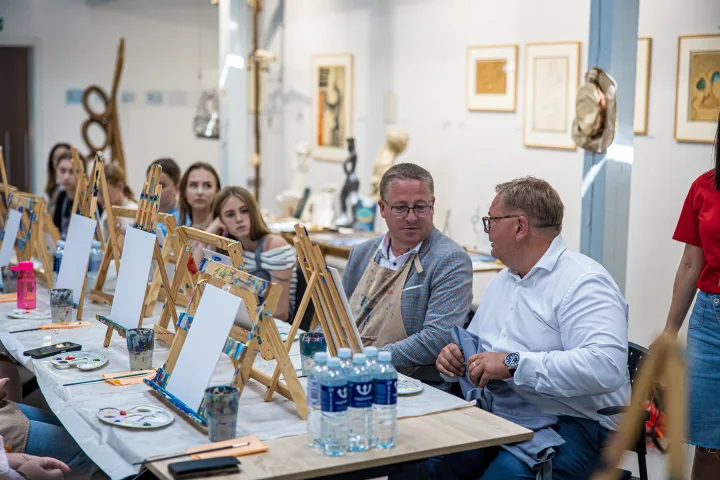 Palangos meras Šarūnas Vaitkus ir Premjerė Ingrida Šimonytė  pasivaikščiojo pajūriu (FOTO GALERIJA) – nuotrauka 6