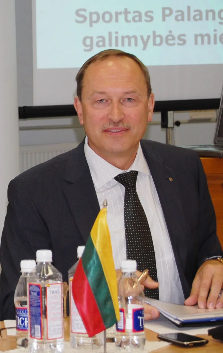 Vytautas Stalmokas vis dar kremtasi dėl pralaimėjimo rinkimuose?