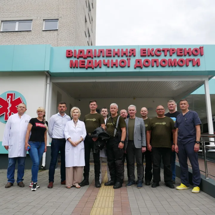 Midaugas Skritulskas: „Lietuva – Ukraina – Lietuva. 5 dienos, 5 motociklai, 4 parlamentarai, 2500 km“ (FOTO GALERIJA) – nuotrauka 4