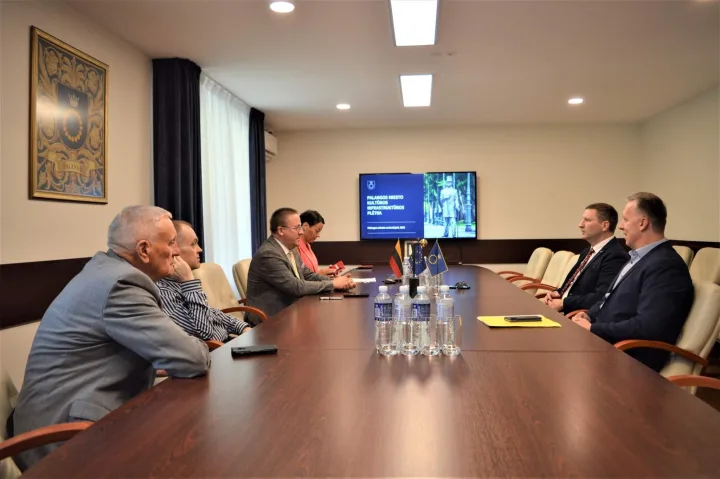 Ministrų bumas Palangoje: ketvirtadienį lankėsi Energetikos ministras Dainius Kreivys, o penktadienį – Kultūros ministras Simonas Kairys (FOTO GALERIJA) – nuotrauka 4