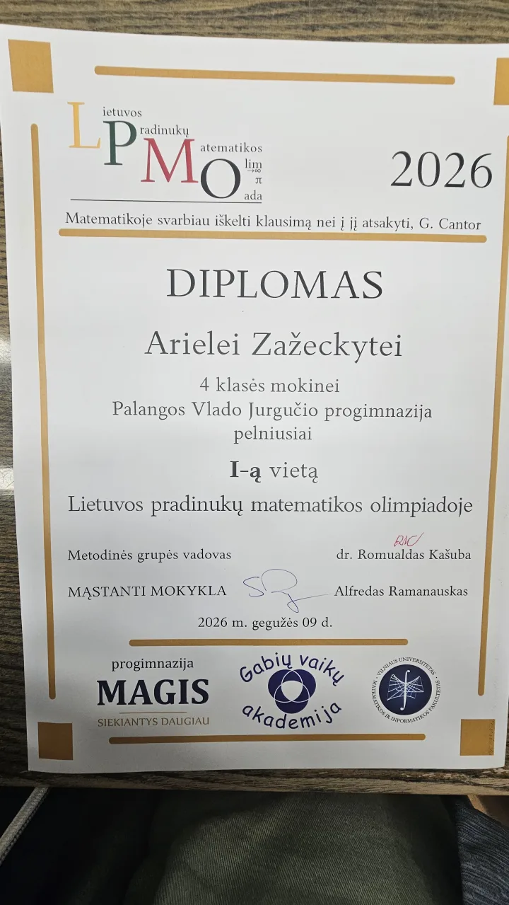 Palangos Vlado Jurgučio progimnazijos ketvirtokė Arielė Zažeckytė, antrus metus iš eilės į Palangą parveža I vietą matematikos olimpiadoje – nuotrauka 5