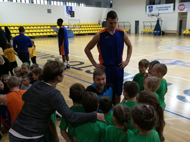 Palangoje praūžė vaikų krepšinio šventė – nuotrauka 1