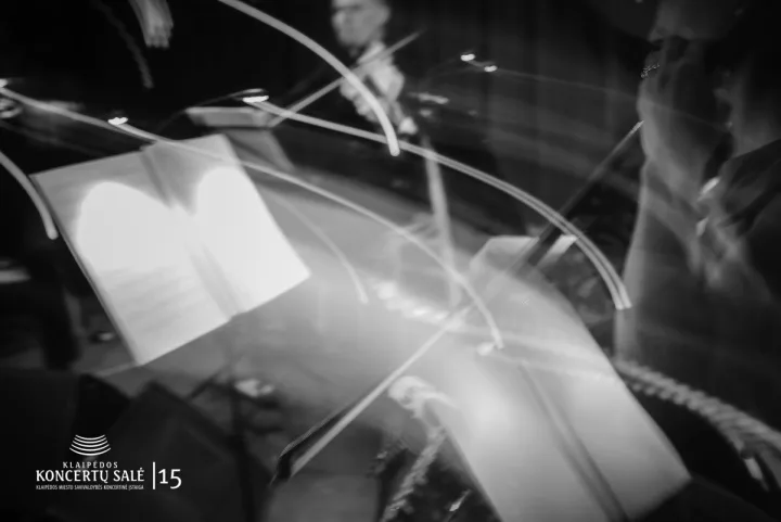 6-oji orkestro dėlionė: muzikos išprovokuoti ir nublokšti