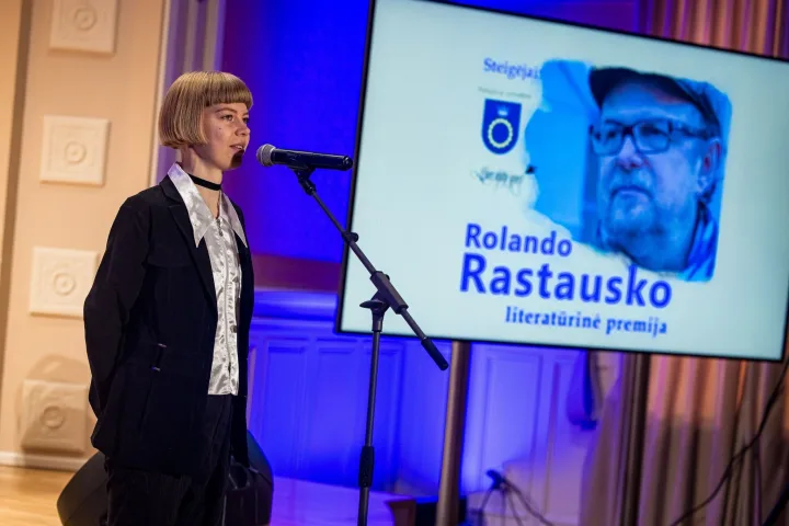 Palangoje įteikta pirmoji Rolando Rastausko literatūrinė premija – nuotrauka 1