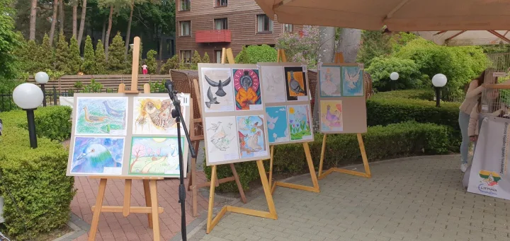 Vaikų kūrybinių darbų konkurso nugalėtojų piešiniai