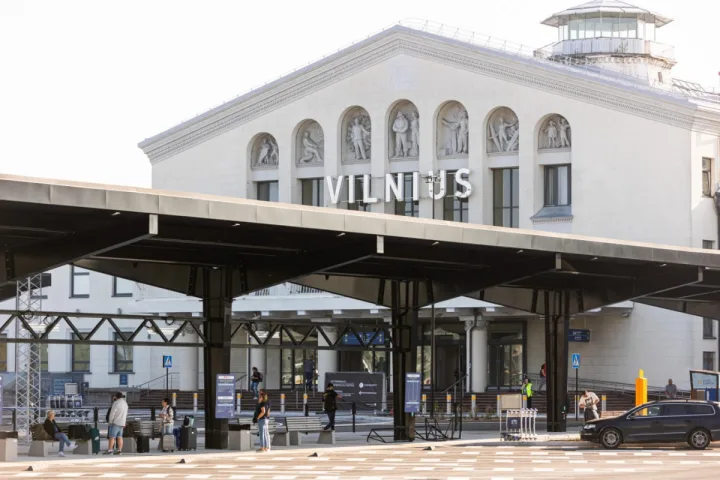 Situacija Artimuosiuose Rytuose paveikė dalį skrydžių iš Lietuvos oro uostų