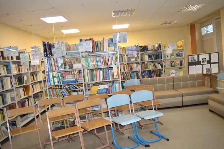 Džiugūs pokyčiai Palangos V. Jurgučio progimnazijoje – bibliotekos erdvės traukia jaunuosius skaitytojus – nuotrauka 1