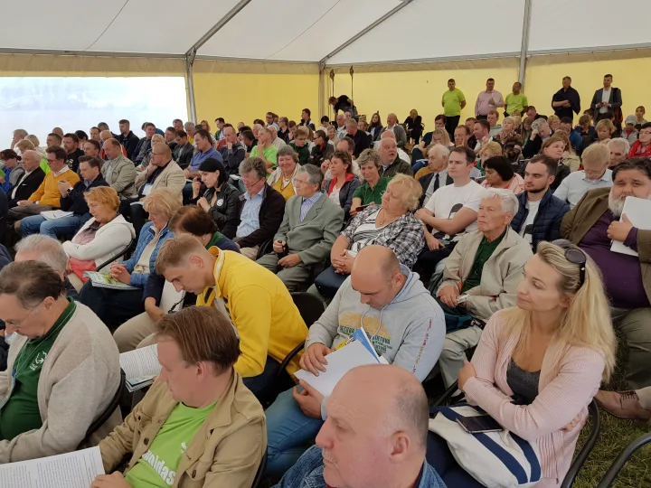 Lietuvos konservatoriai rinkosi į sąskrydį Šventojoje – nuotrauka 1