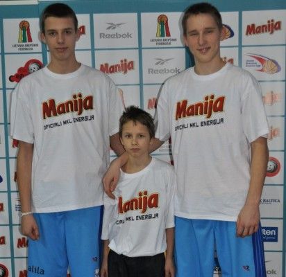 Palangos krepšininkus buvo apėmusi krepšinio manija