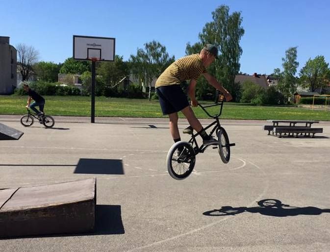 „Motorizuoti ir nepavojingi” – dviračių diena „GAME of BIKE“ – nuotrauka 1