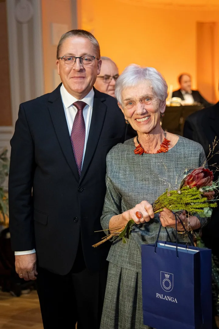 Padėkos šventėje Kurhauze Palangos miesto garbės ženklai įteikti trims palangiškėms (FOTO GALERIJA) – nuotrauka 6