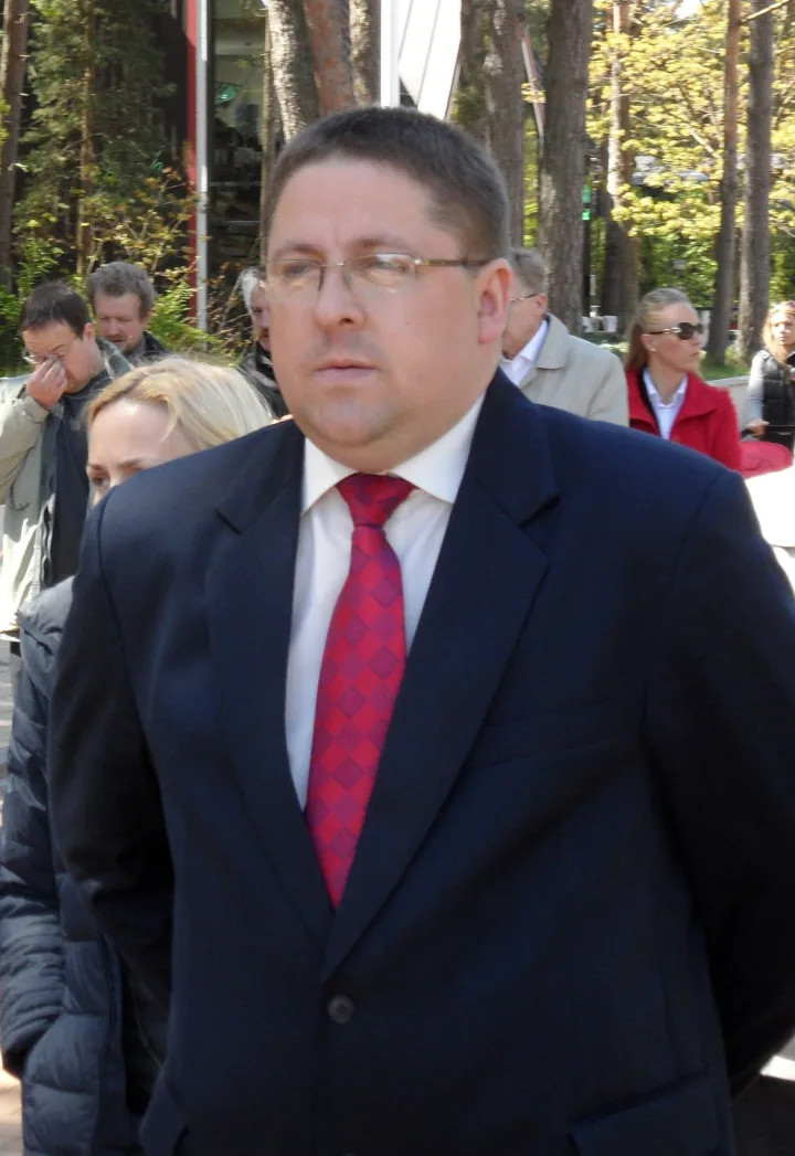 Kurorto politikos veteranas R. Garolis: „Kurhauzą derėtų parduoti už 1 litą“ – nuotrauka 4