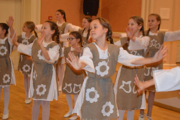 Apdovanojimų ceremoniją paįvairino meniniai pasirodymai.