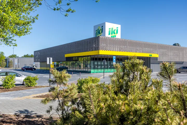 Naujiena, kurios laukė palangiškiai ir poilsiautojai: atidaryta didžiausia „Iki“ Palangoje (FOTO GALERIJA) – nuotrauka 1