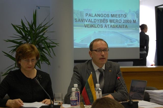 Amerikos slaptoji žvalgybos tarnyba  kalinius skraidino per Palangą? – nuotrauka 1