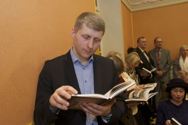 Kurhauze į viršų pakilo 300 knygų „Kurhauzo atgimimas – Palangos sėkmės istorija“ – nuotrauka 26