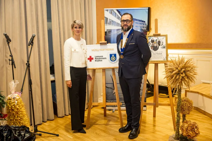 Palangos Rotary klubo kvietimas: Kalėdinis Latvijos tenorų koncertas Palangoje – muzika ir pagalba globos namams – nuotrauka 3