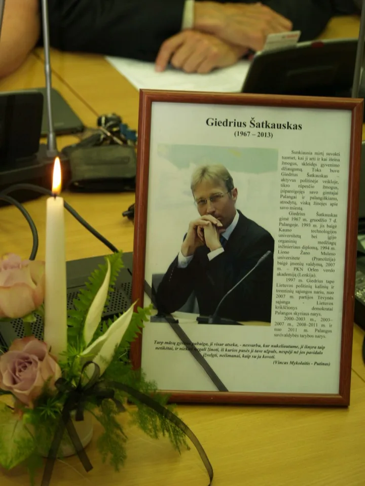Į nebūtį išėjusio Giedriaus sielą Tarybos posėdyje šildė žvakelė...